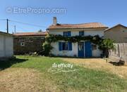 Maison à COUTIERES