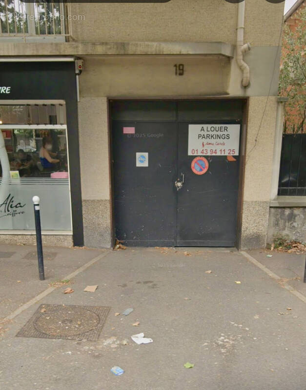 Parking à CHAMPIGNY-SUR-MARNE