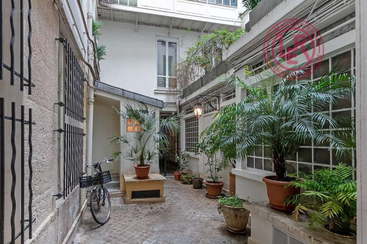 Appartement à PARIS-3E
