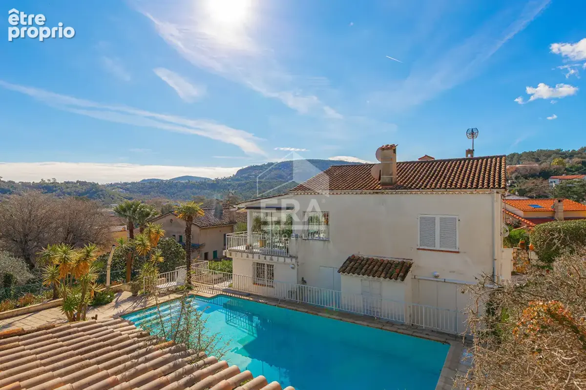 Photo Maison à Mandelieu-La-Napoule au prix de 840 000€