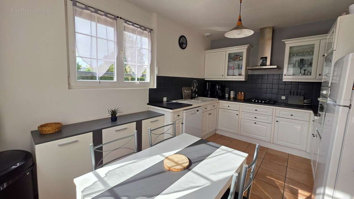 Maison à BAUDRIERES