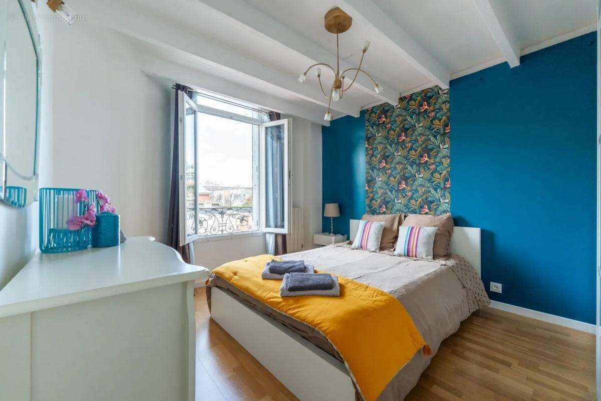 Maison à ASNIERES-SUR-SEINE