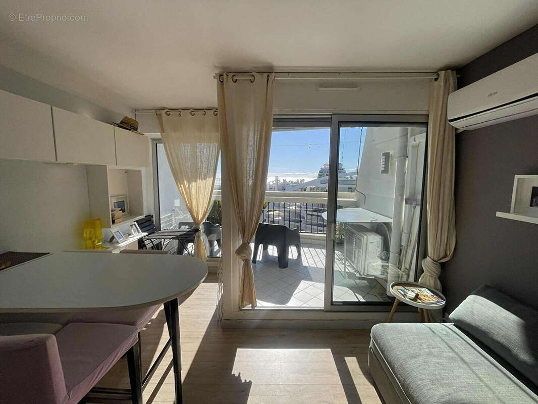 Appartement à LA GRANDE-MOTTE