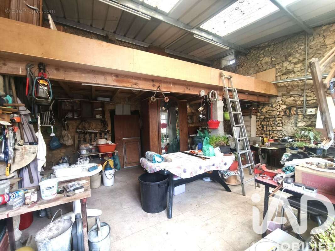 Photo 4 - Maison à MONTGUYON