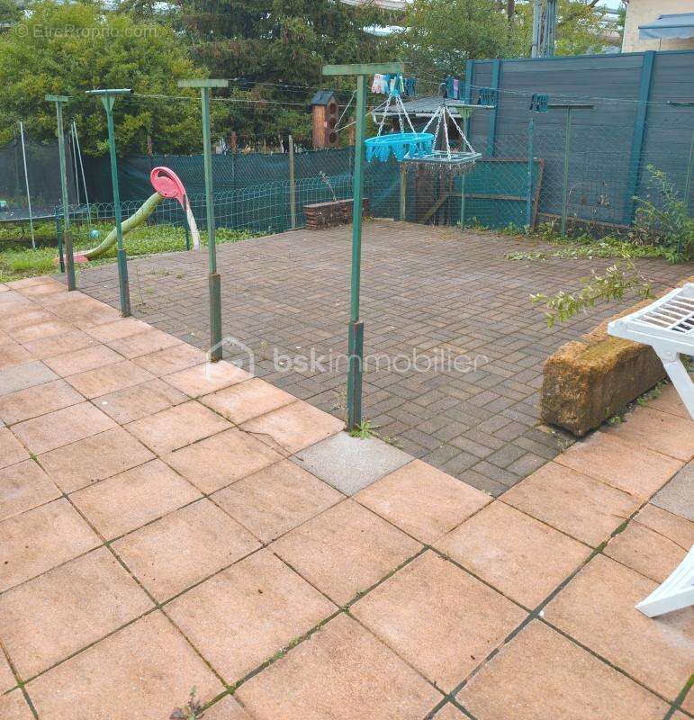 Spacieux appartement sur la commune de FLORANGE 57190 - photo 9