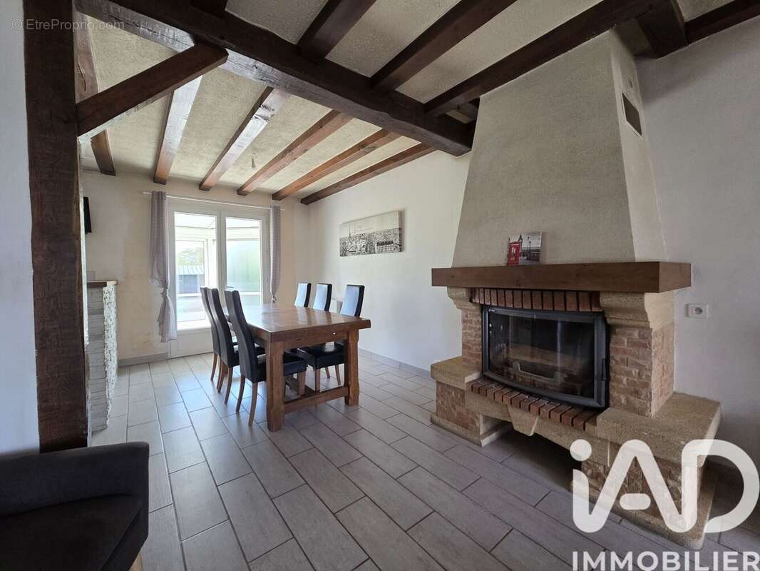 Photo 3 - Maison à BEAUVILLIERS