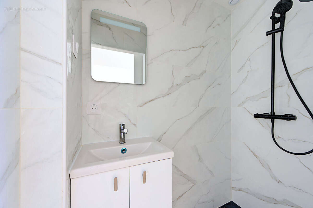 Appartement Versailles 3 pièce(s) 55.27 m2 - photo 9
