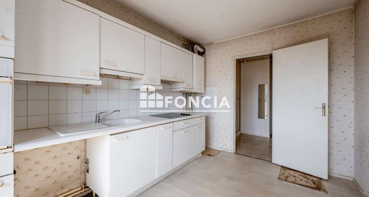 Appartement à LE BOUSCAT