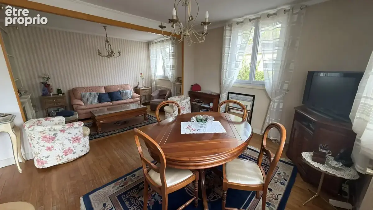 Maison de plain-pied, 4 pièces, jardin 311 m2, garage et gra - photo 3