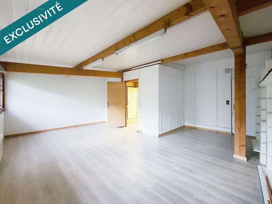 Photo 4 - Commerce à SALLANCHES