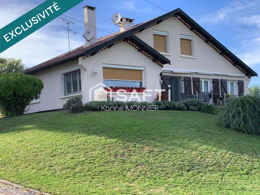 Photo 2 - Maison à LONS-LE-SAUNIER