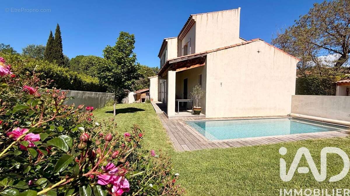 Photo 4 - Maison à JOUQUES