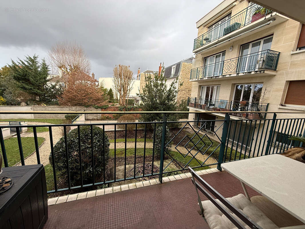 Appartement à MAISONS-LAFFITTE