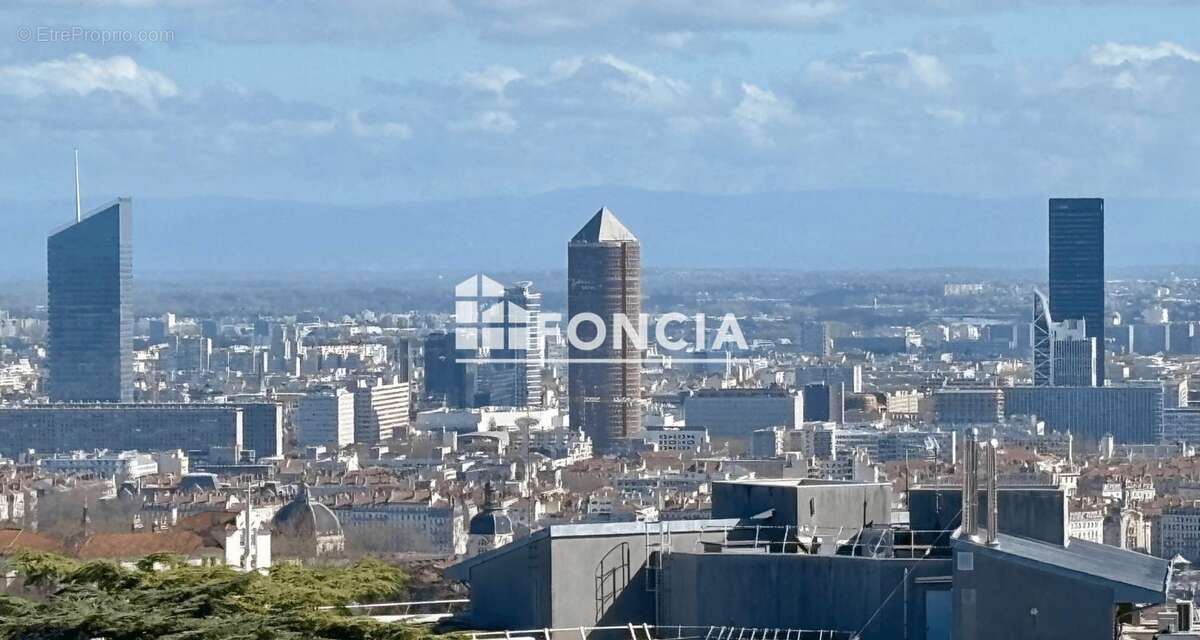 Appartement à LYON-5E