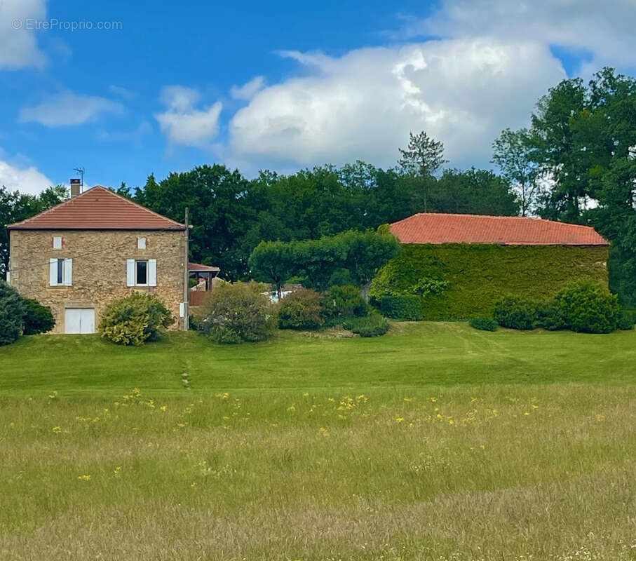 Maison à SAUVETERRE-LA-LEMANCE