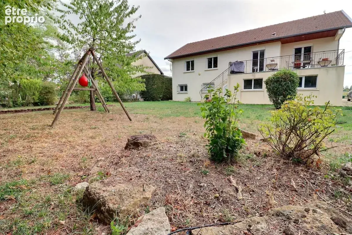 Dijon Nord, Clénay, À vendre – Maison individuelle avec piscine, 160 m² (surface de référence), terrain de 985 m² - photo 1
