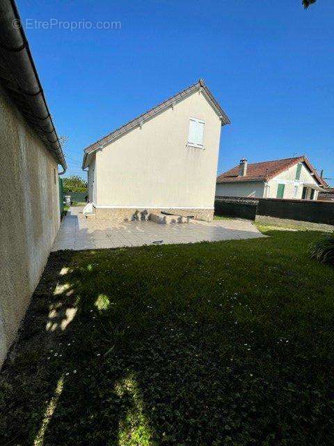 Maison à PUISEUX-EN-FRANCE