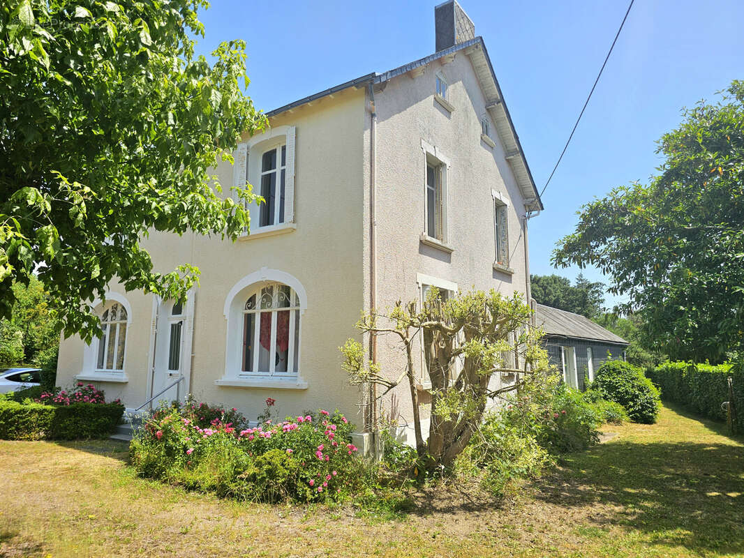Maison à TILLIERES
