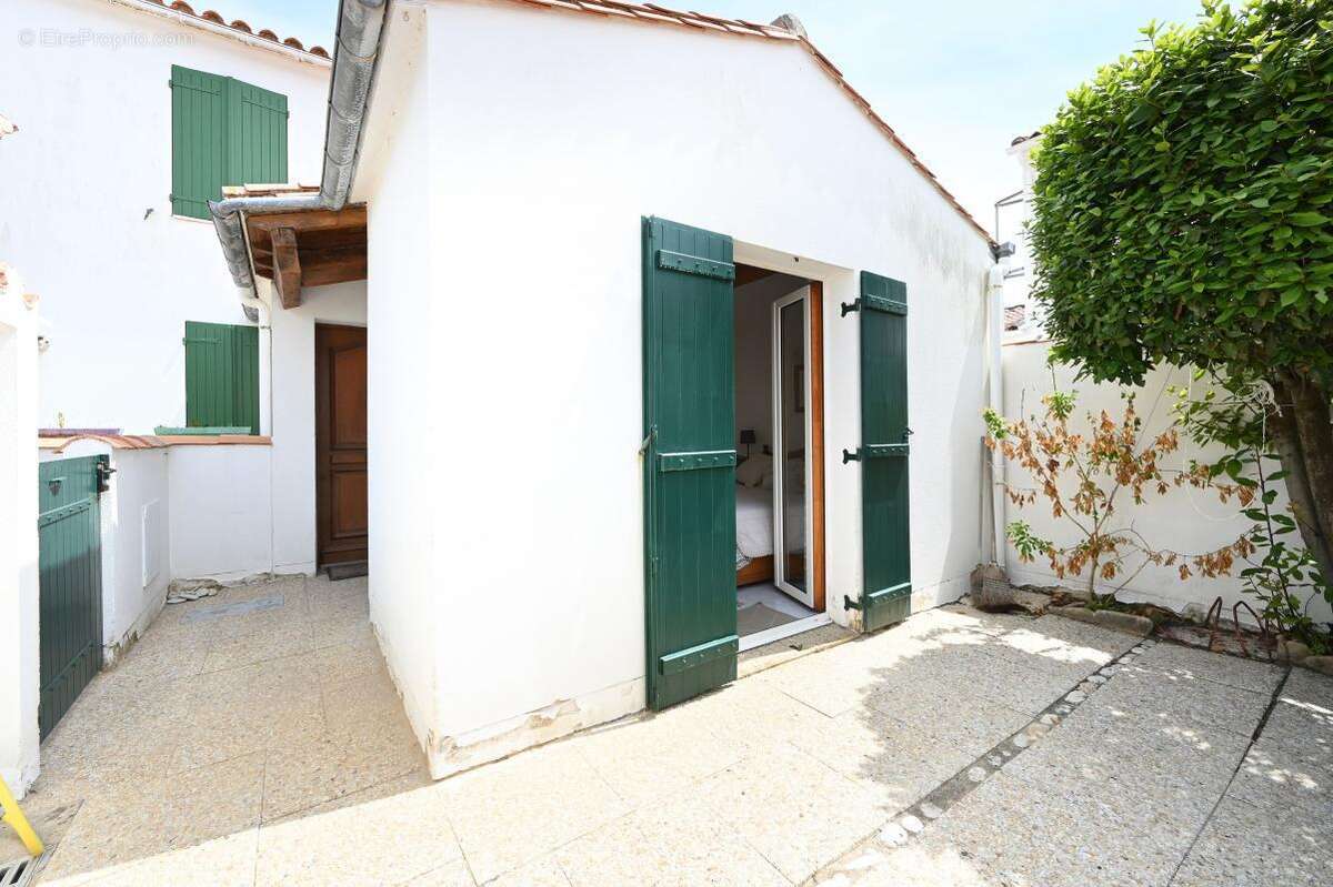 Maison à LA COUARDE-SUR-MER