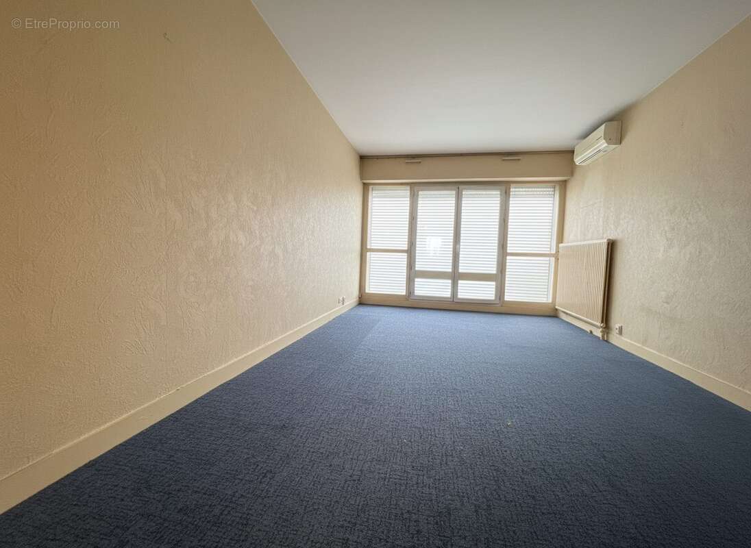 Appartement à ROSNY-SOUS-BOIS
