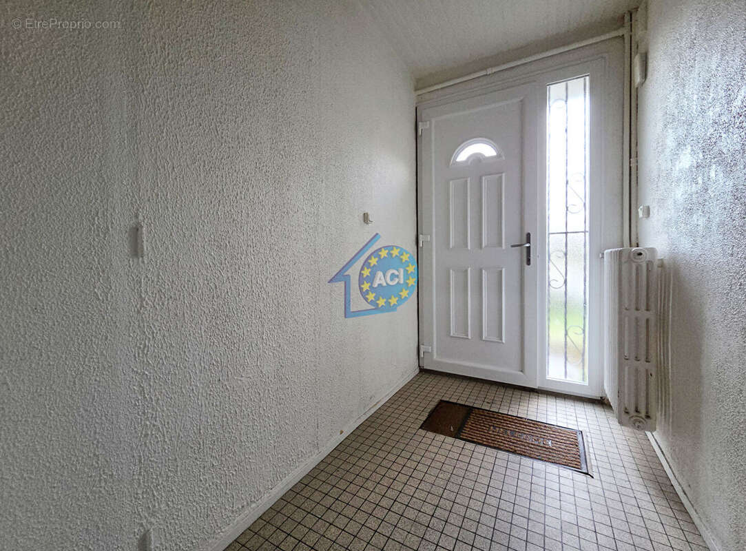 Maison à MANTES-LA-JOLIE