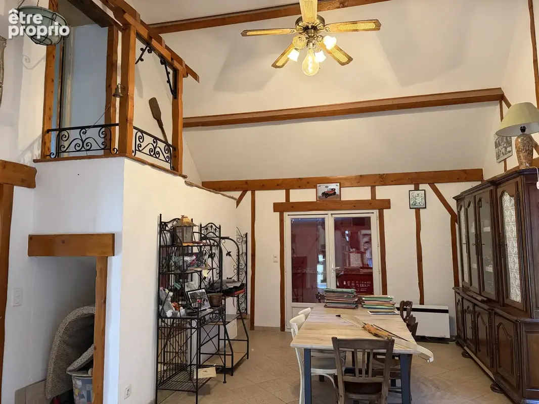 Maison en pierre avec dépendances et terrain - photo 12