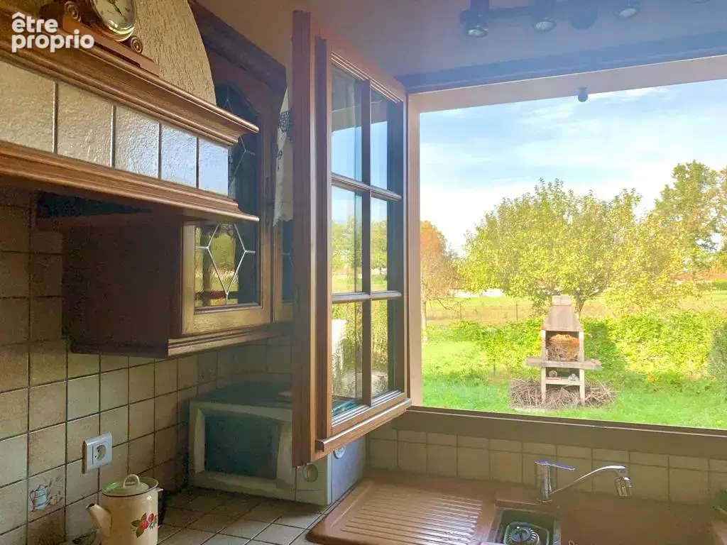 Maison 5 pièces 110 m² à vendre à La Genete (71290) - photo 6