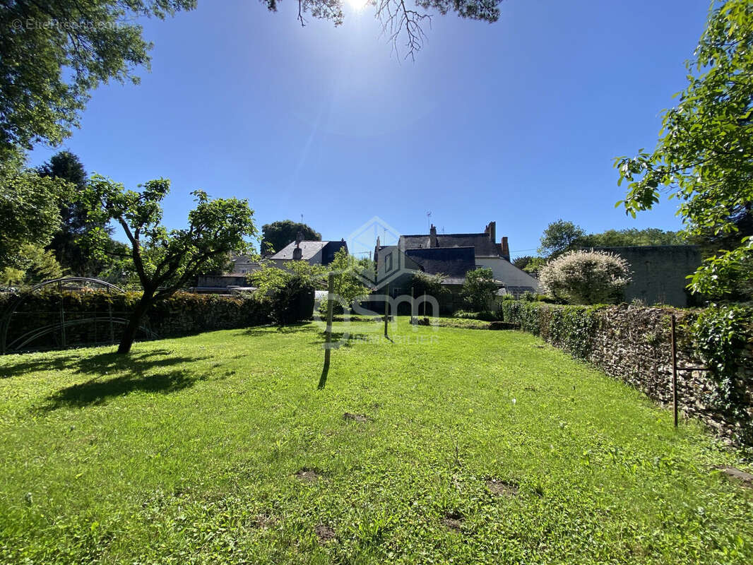 Maison à TRUYES