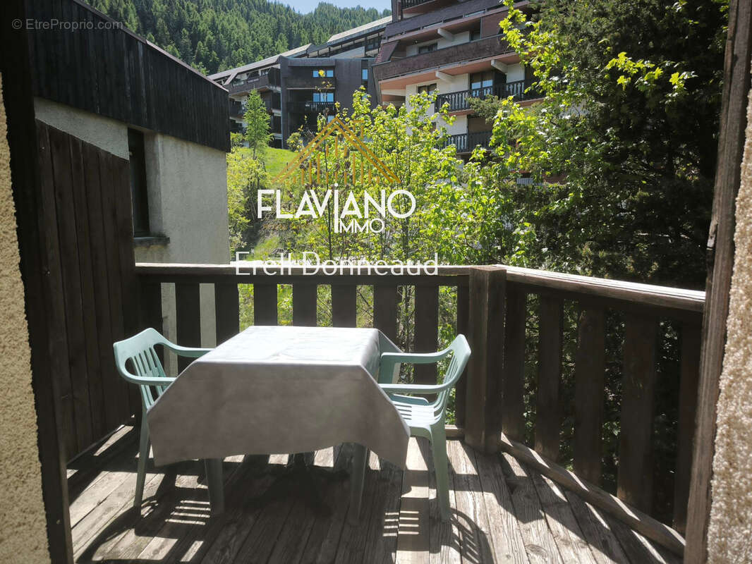 Appartement à UVERNET-FOURS