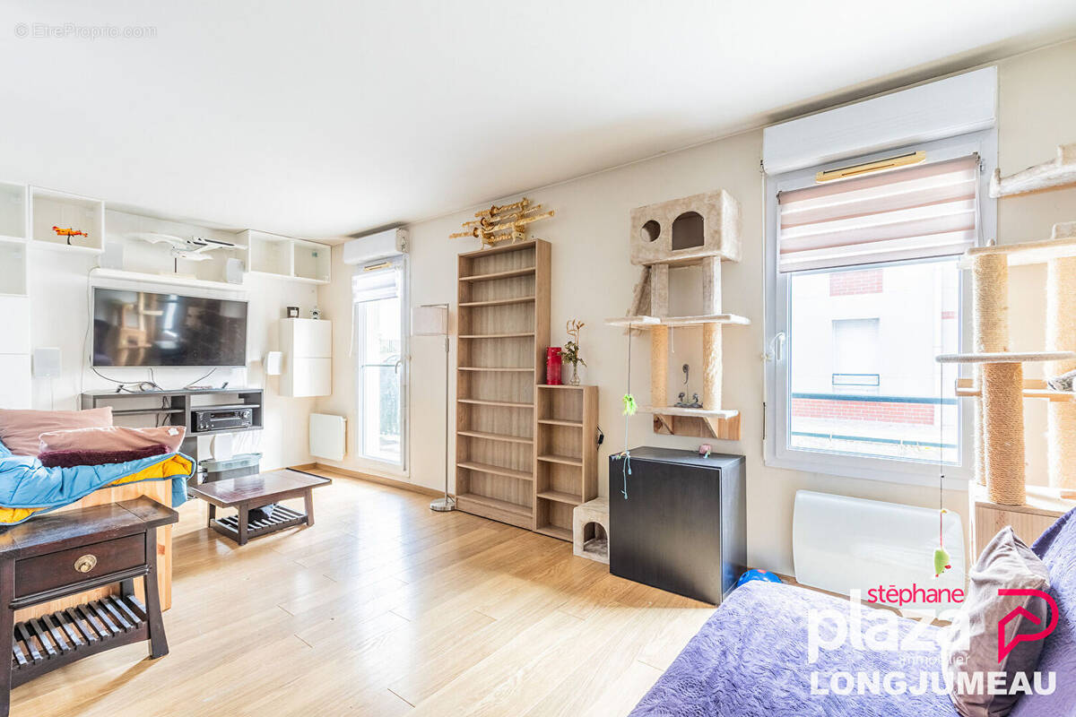 Appartement à MORANGIS