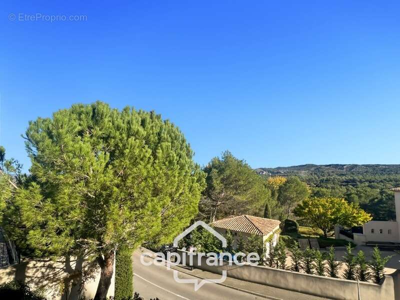 Appartement à MALLEMORT