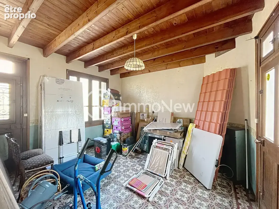 Une maison à SAINT JEAN LE THOMAS avec une dépendance - photo 3
