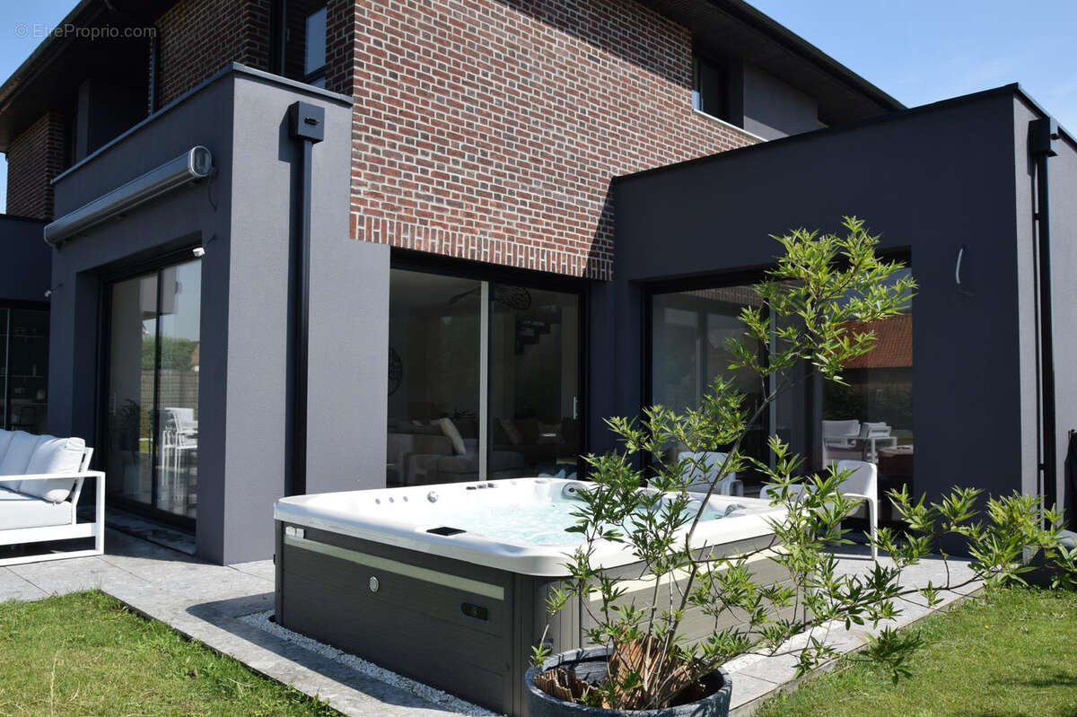 Magnifique maison récente-Camphin En Pevele- 249 m2-6 CHAMBRES - photo 7