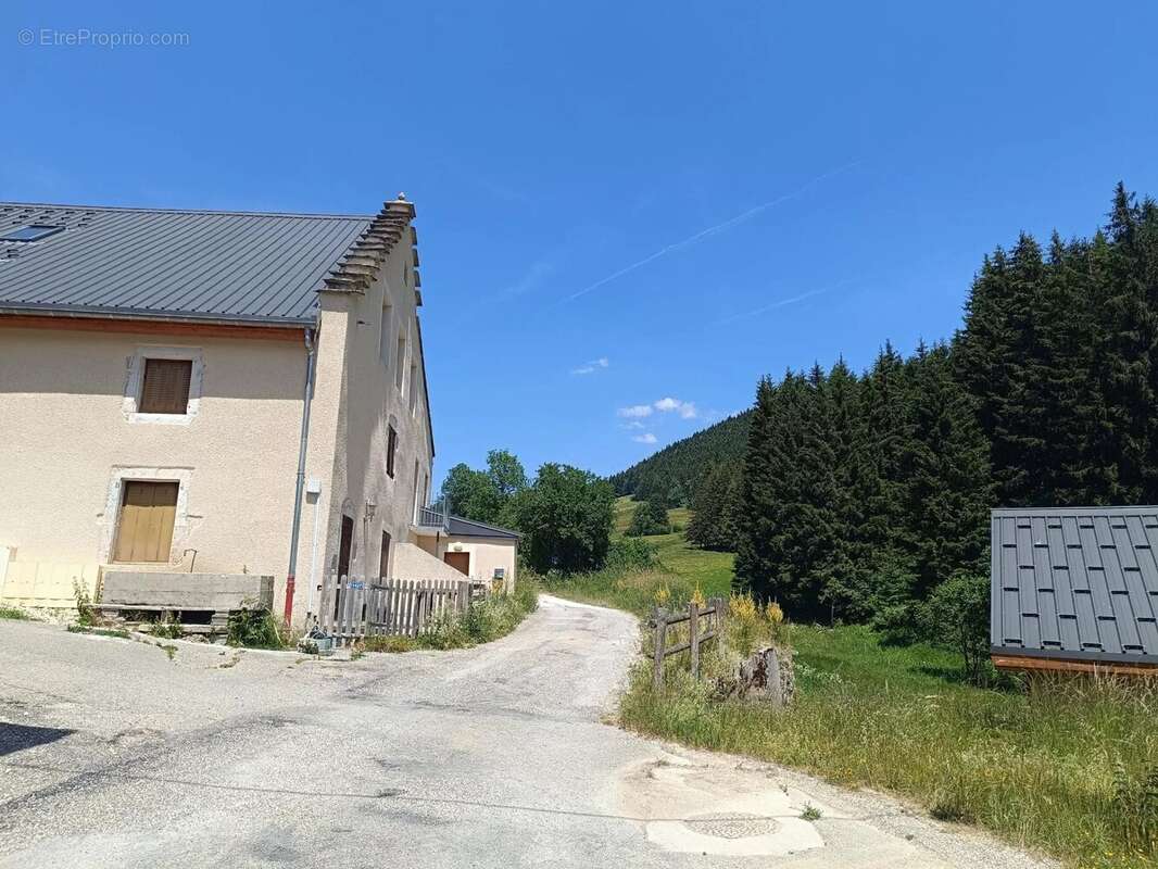 Corrençon en Vercors : Bel appartement T3 duplex ,avec jardin et cave . - photo 29