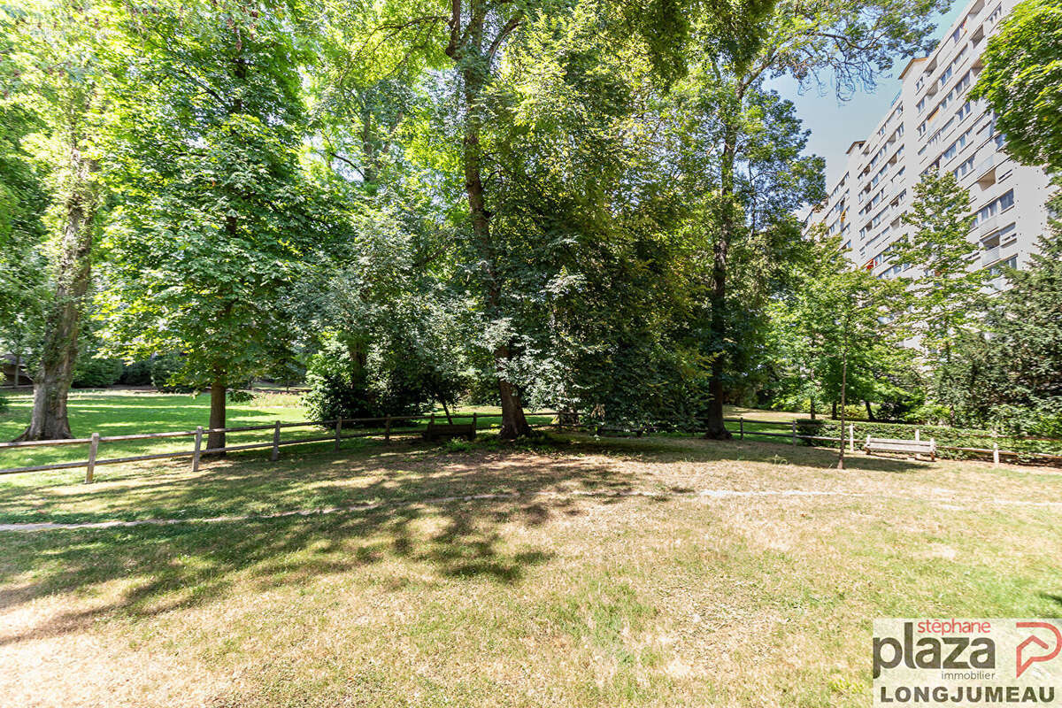 Appartement à SAVIGNY-SUR-ORGE
