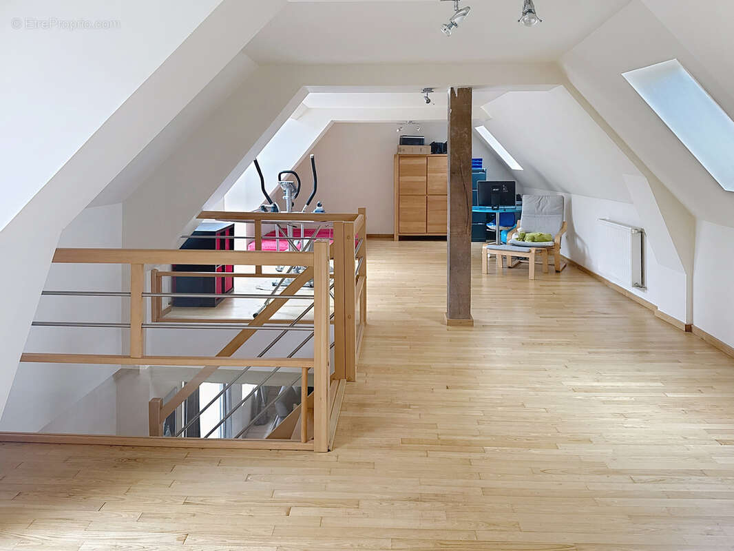 Maison à SAINT-MARTIN-DE-LANDELLES