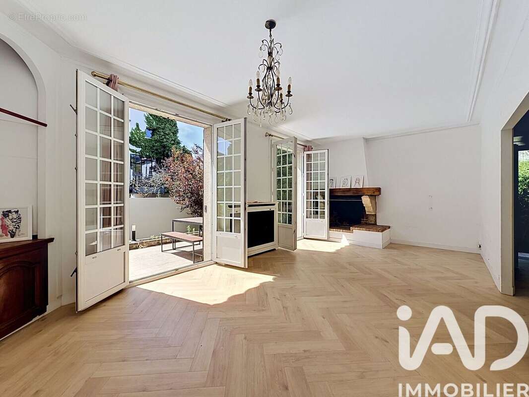 Photo 4 - Maison à LA GARENNE-COLOMBES