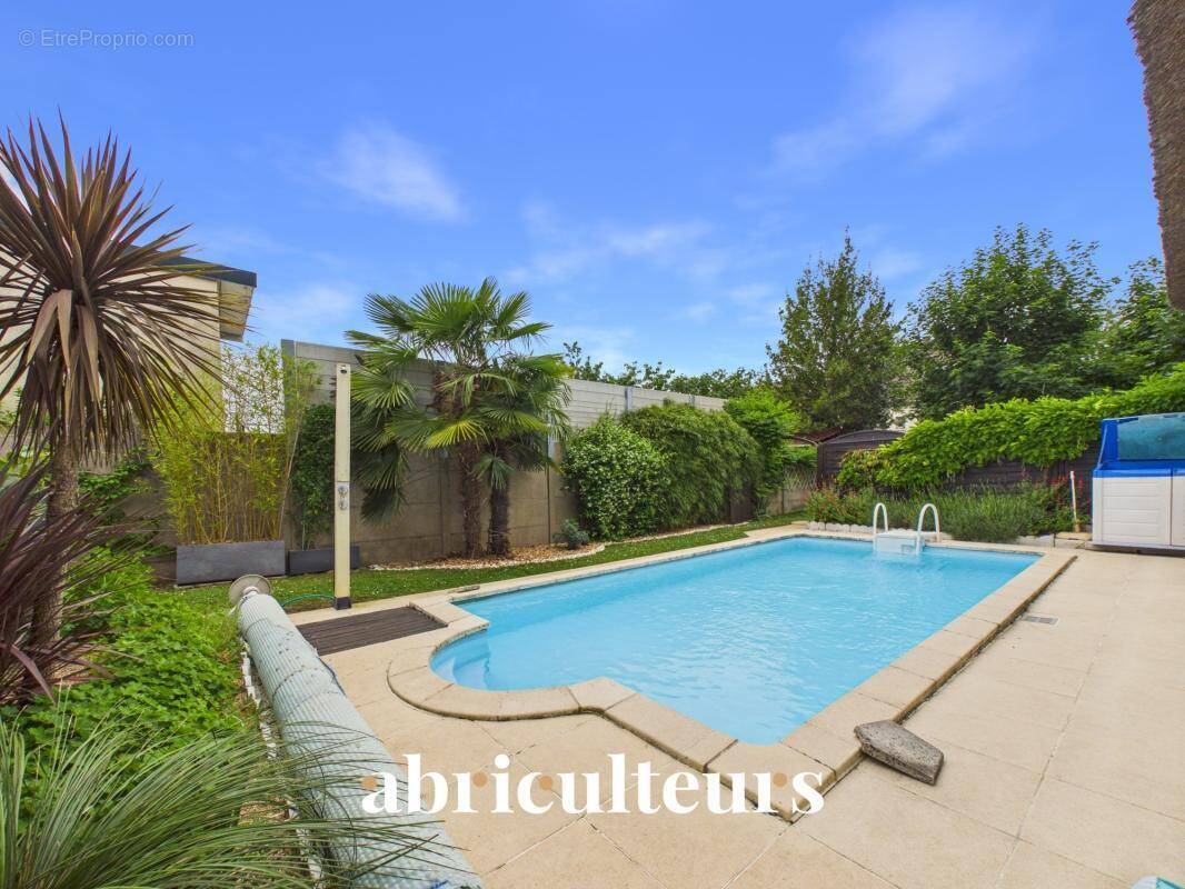 Photo Maison à Yerres au prix de 880 000€