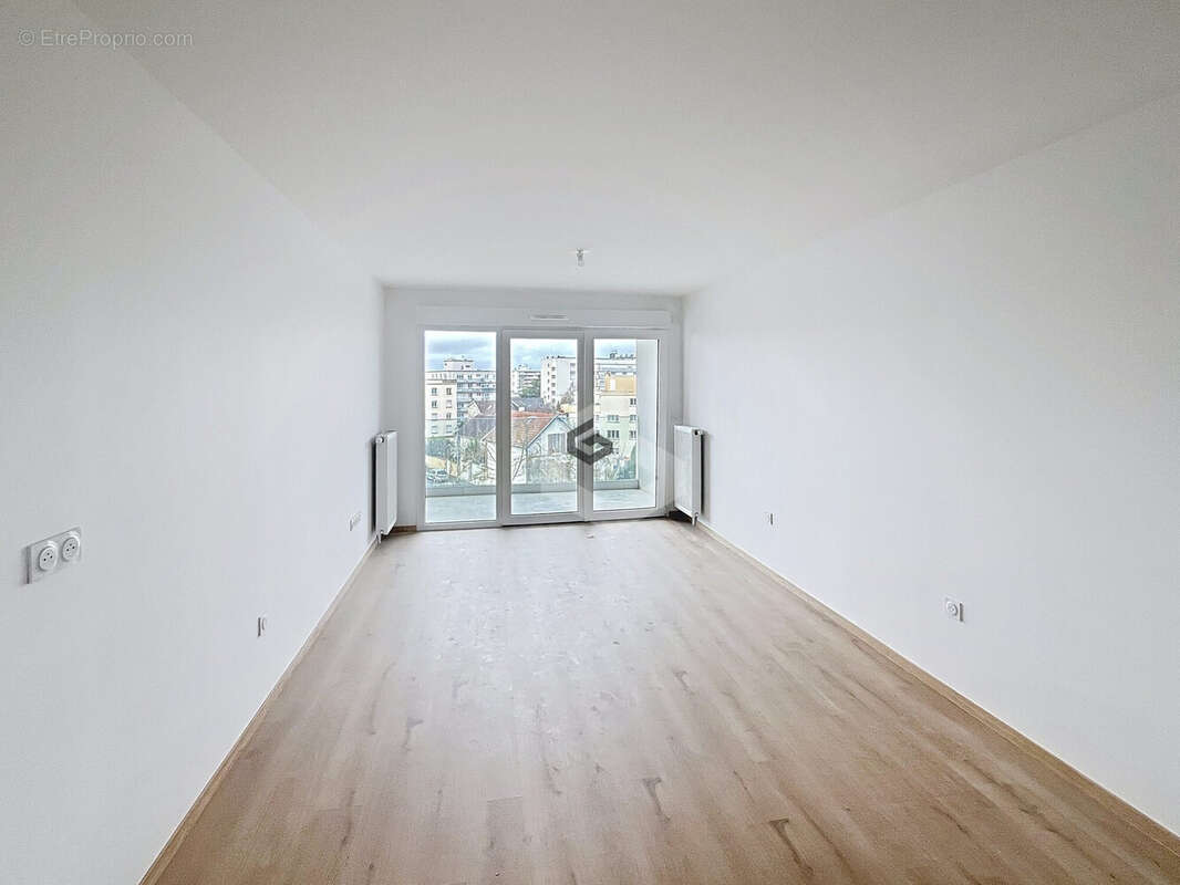 Appartement 63 m² à Reims  - photo 3