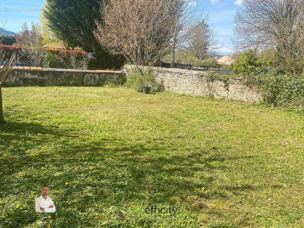 Maison 7 pièces 160 m² à vendre à La Sauvetat (63730) - photo 11