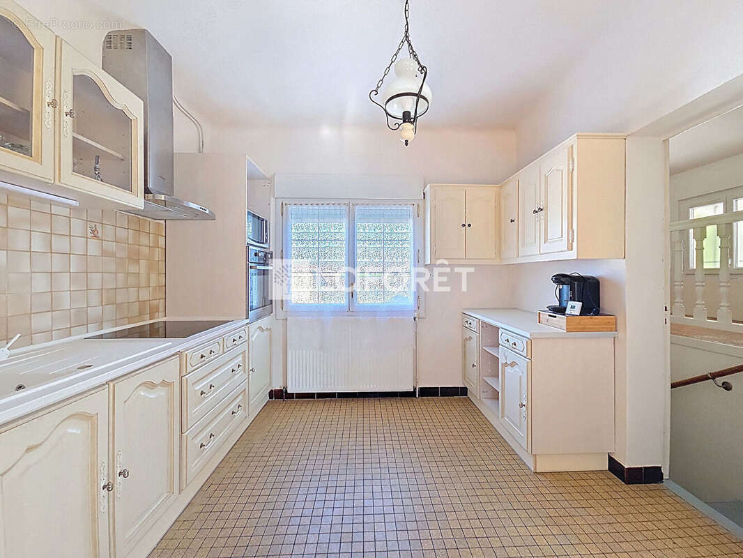 Maison de plain pied Orthez 5 pièces 78m² - photo 10