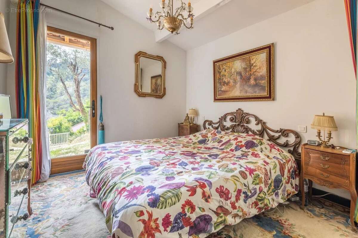 Escarene : bien rare sur le secteur ! propriété de charme avec maison individuelle 4 pièces, 3 chambres, bureau, 185m²  en total - photo 18