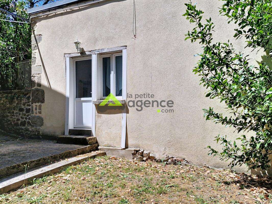 Ensemble de 2 appartements - Centre ville Guéret - photo 10
