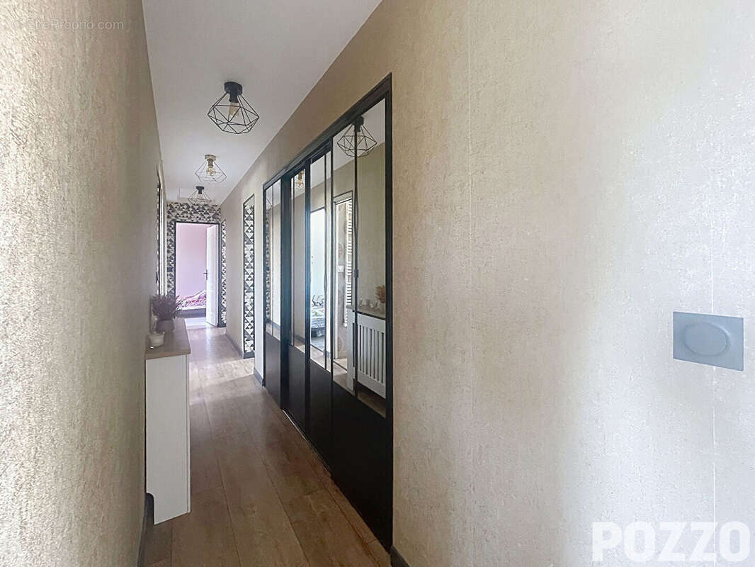 Maison Billy 6 pièces 91m2 - Appartement 2 pièces 39m2 - Grenier aménageable 65m2 - photo 6