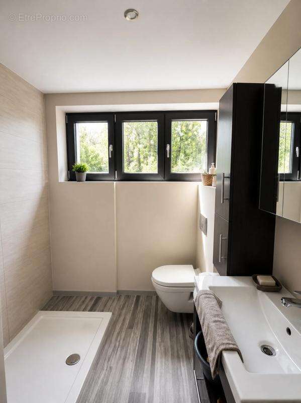 Maison de 6 pièces de 120 m² à Champagnole - photo 17