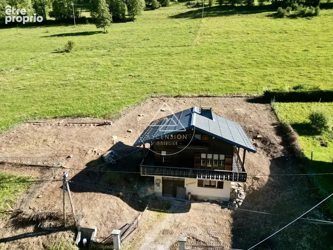 Charmant chalet 4 chambres à rénover dans la Vallée de la Manche, Morzine - photo 14
