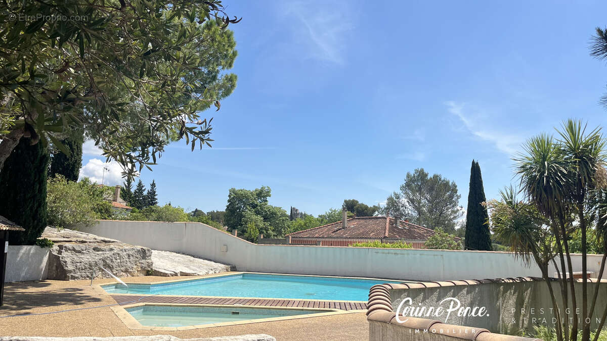 Appartement à NIMES