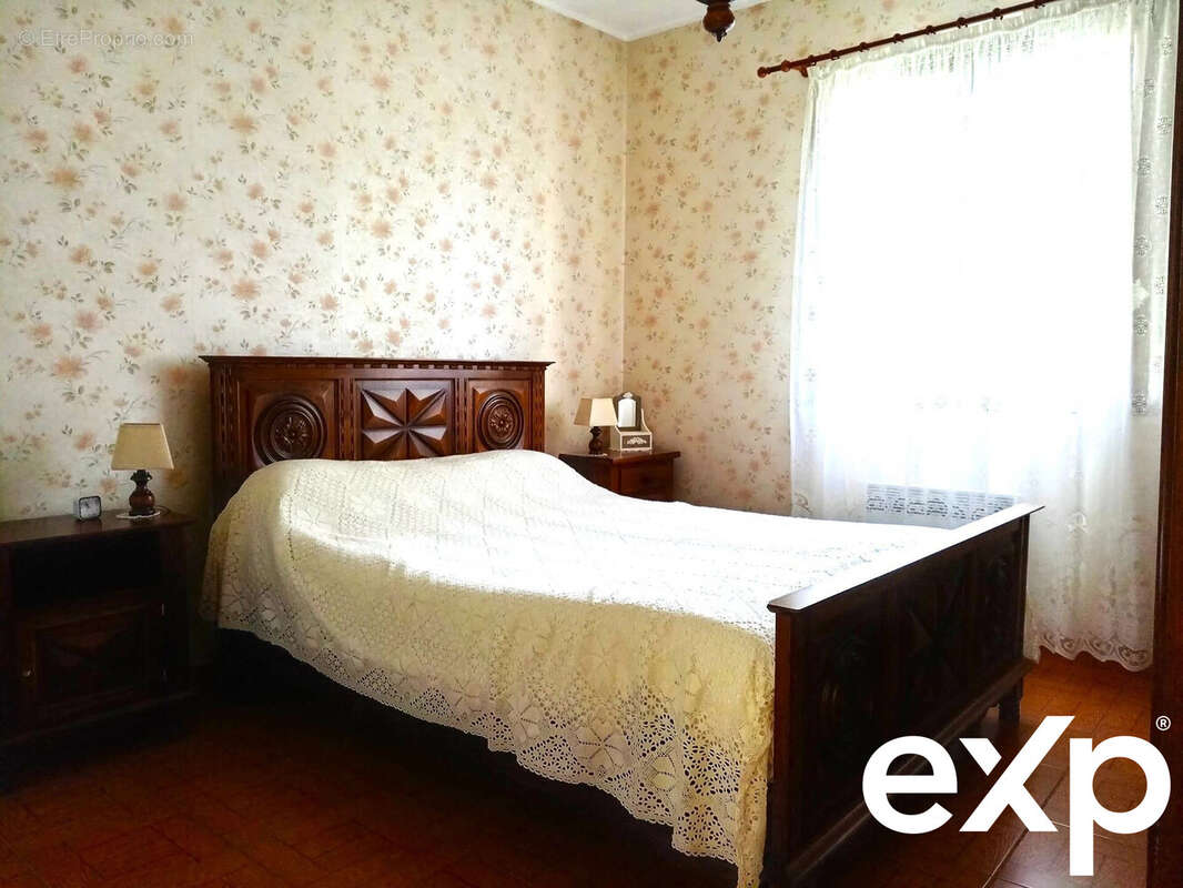 Maison à LA ROUXIERE