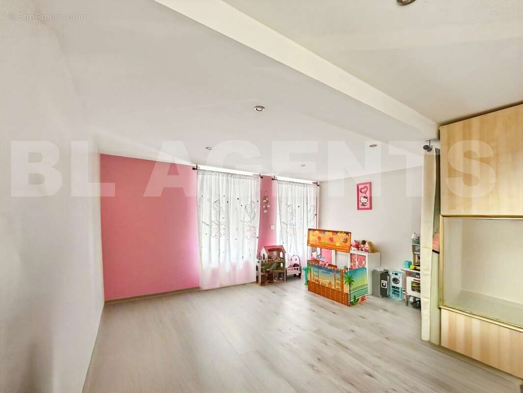 Photo_15_1bb4 - Maison à LES MAZURES