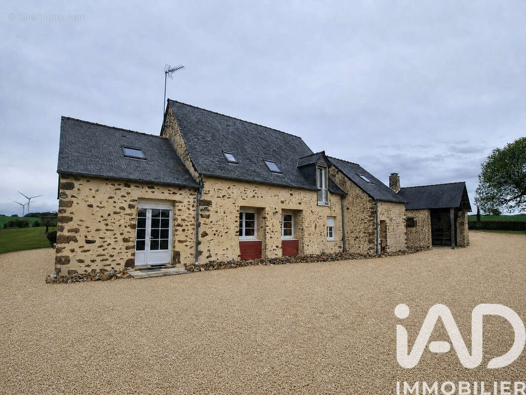 Maison 260 m² à Champeon  - photo 3